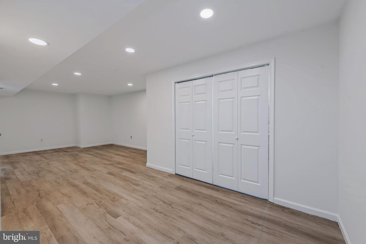 18048 Waterloo Rd Property Photo 43