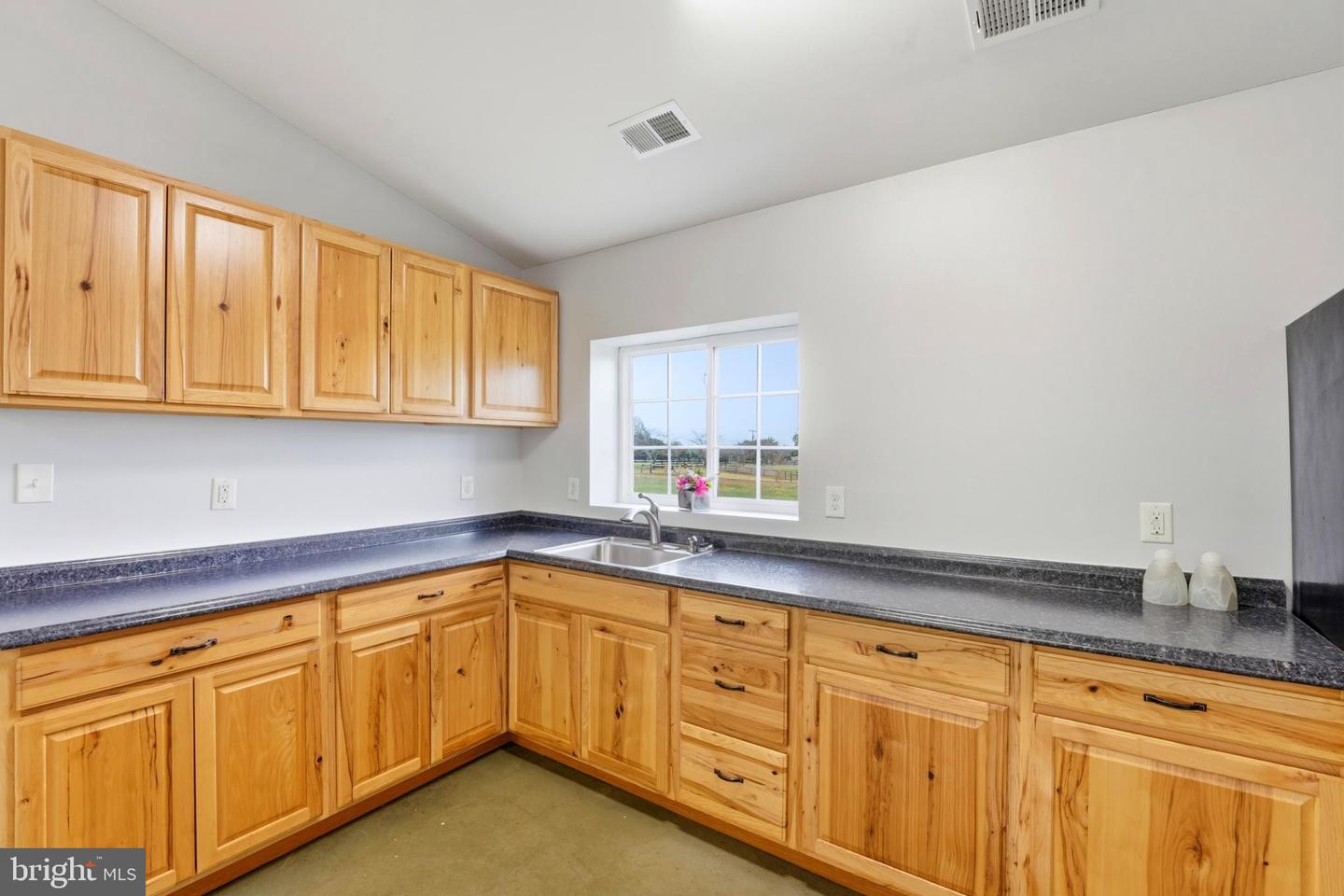 8021 Olympic Way Property Photo 73