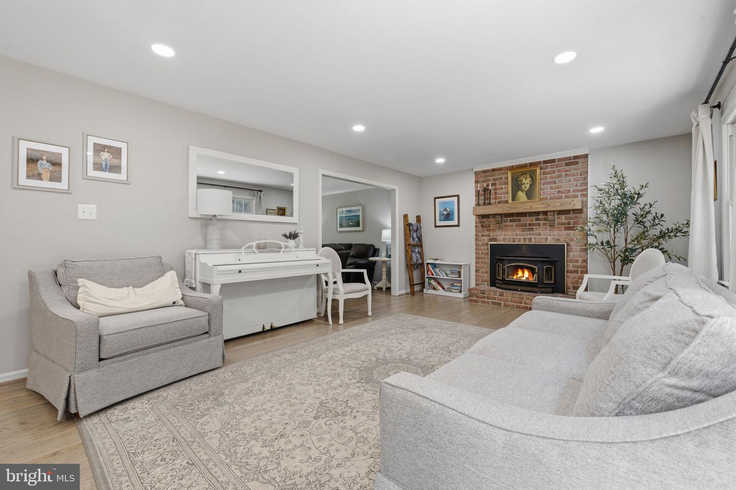 15066 Colin Ln Property Photo 9