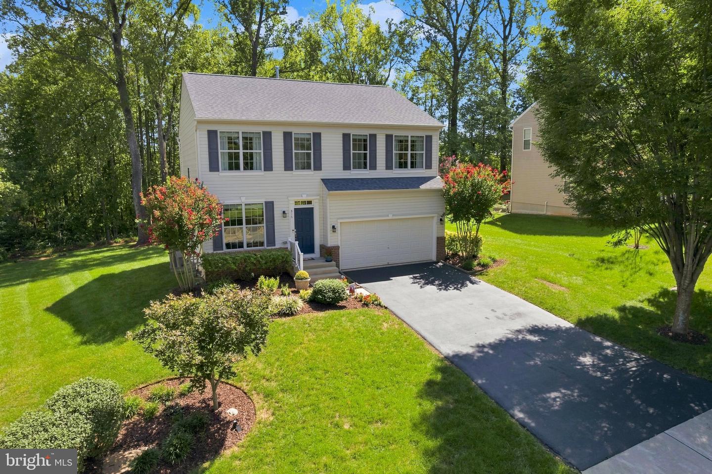 816 Shetland Way Property Photo 1