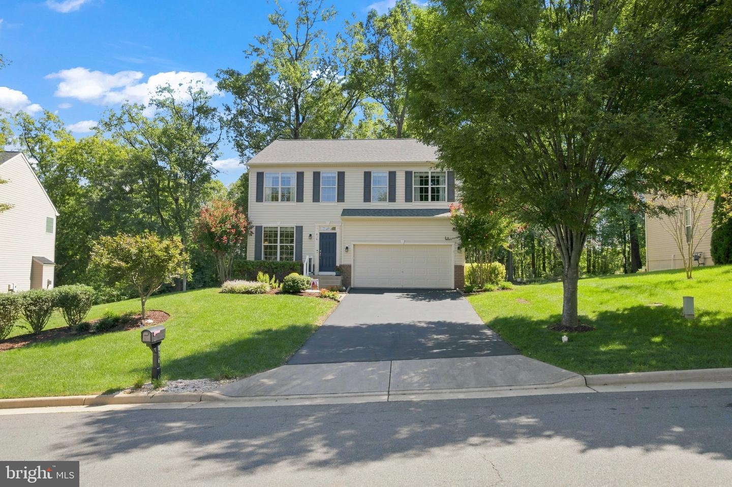 816 Shetland Way Property Photo 1