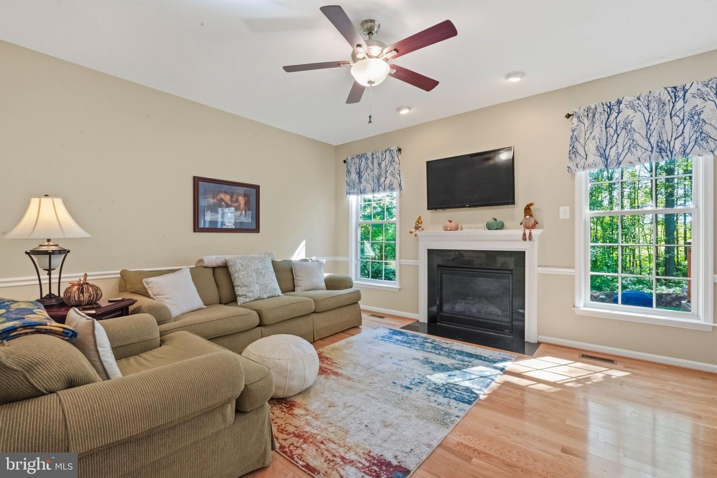 816 Shetland Way Property Photo 8
