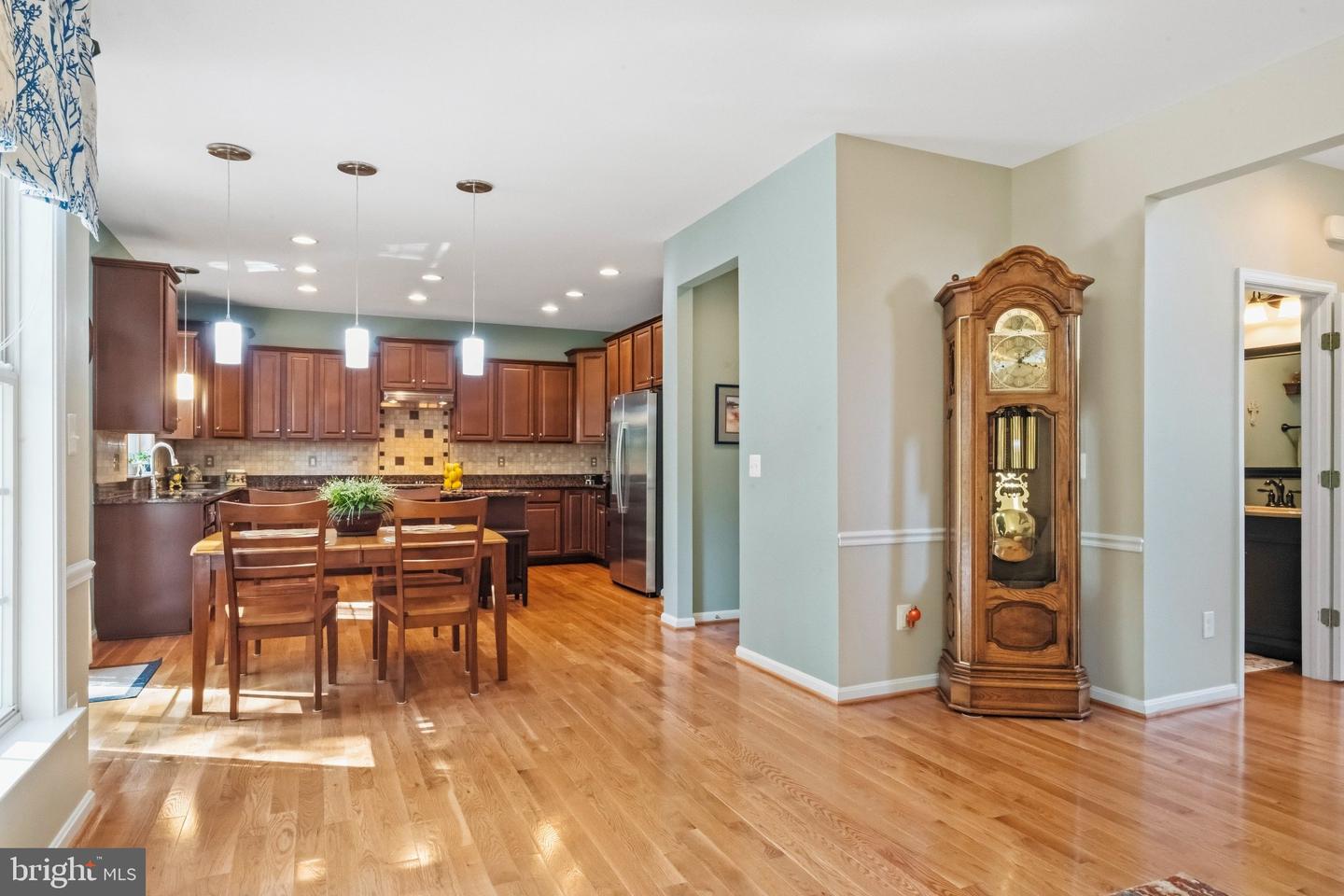 816 Shetland Way Property Photo 19