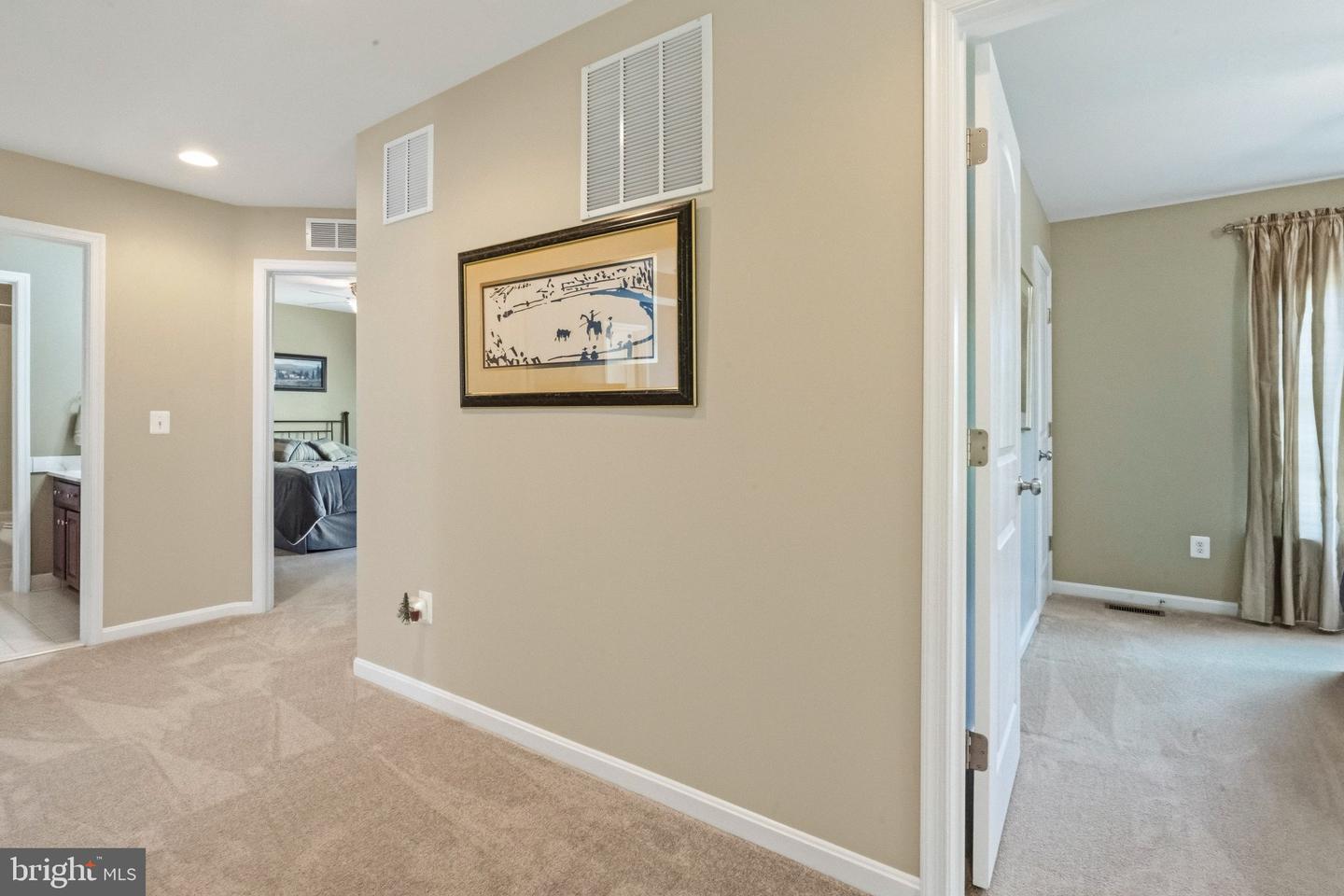 816 Shetland Way Property Photo 33