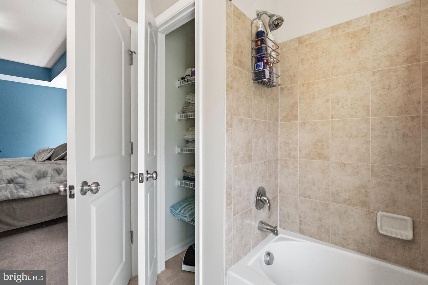 816 Shetland Way Property Photo 54
