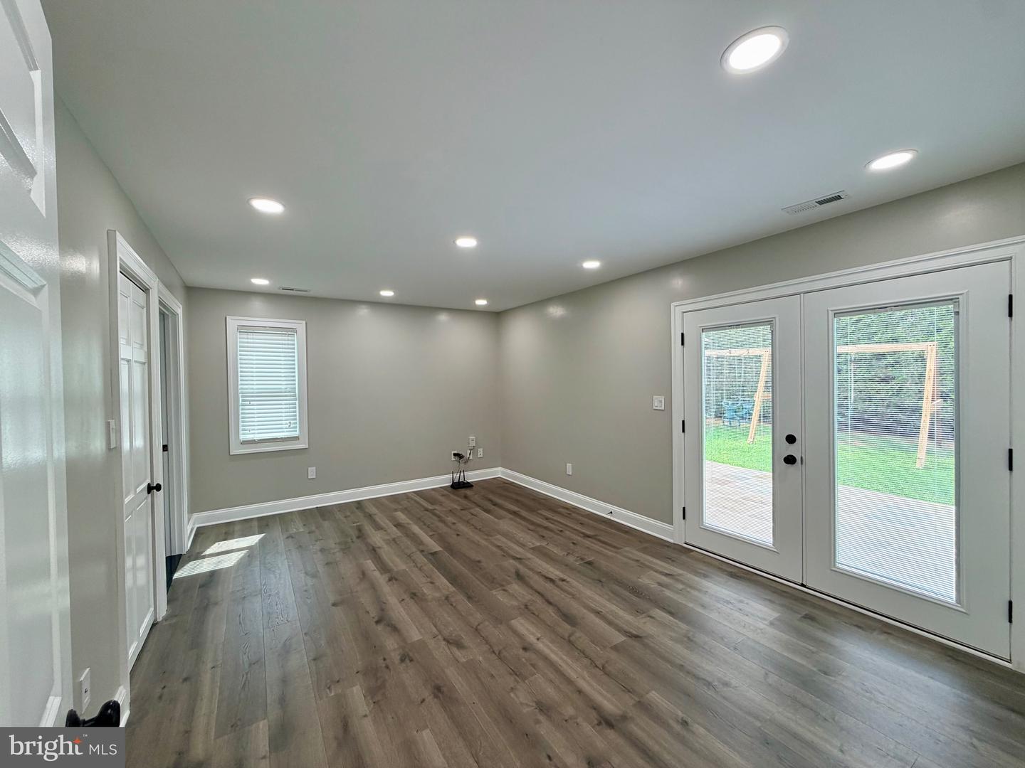 504 Hitt Ct Property Photo 19