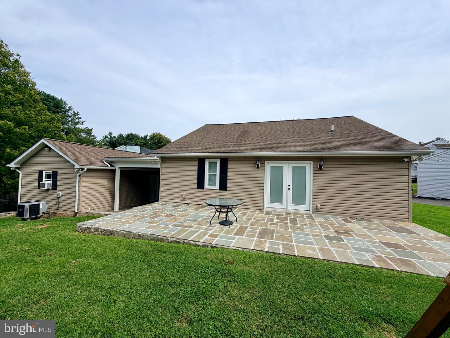 504 Hitt Ct Property Photo 44