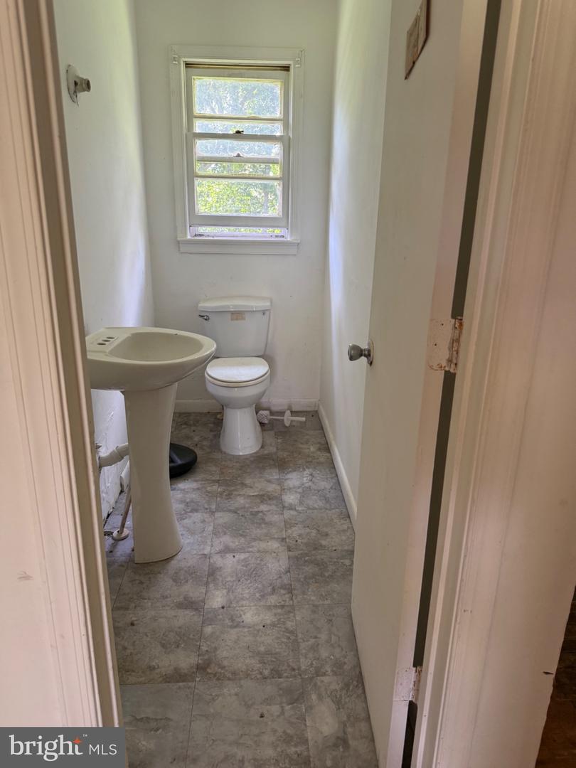 5491 Johnson Ln Property Photo 16