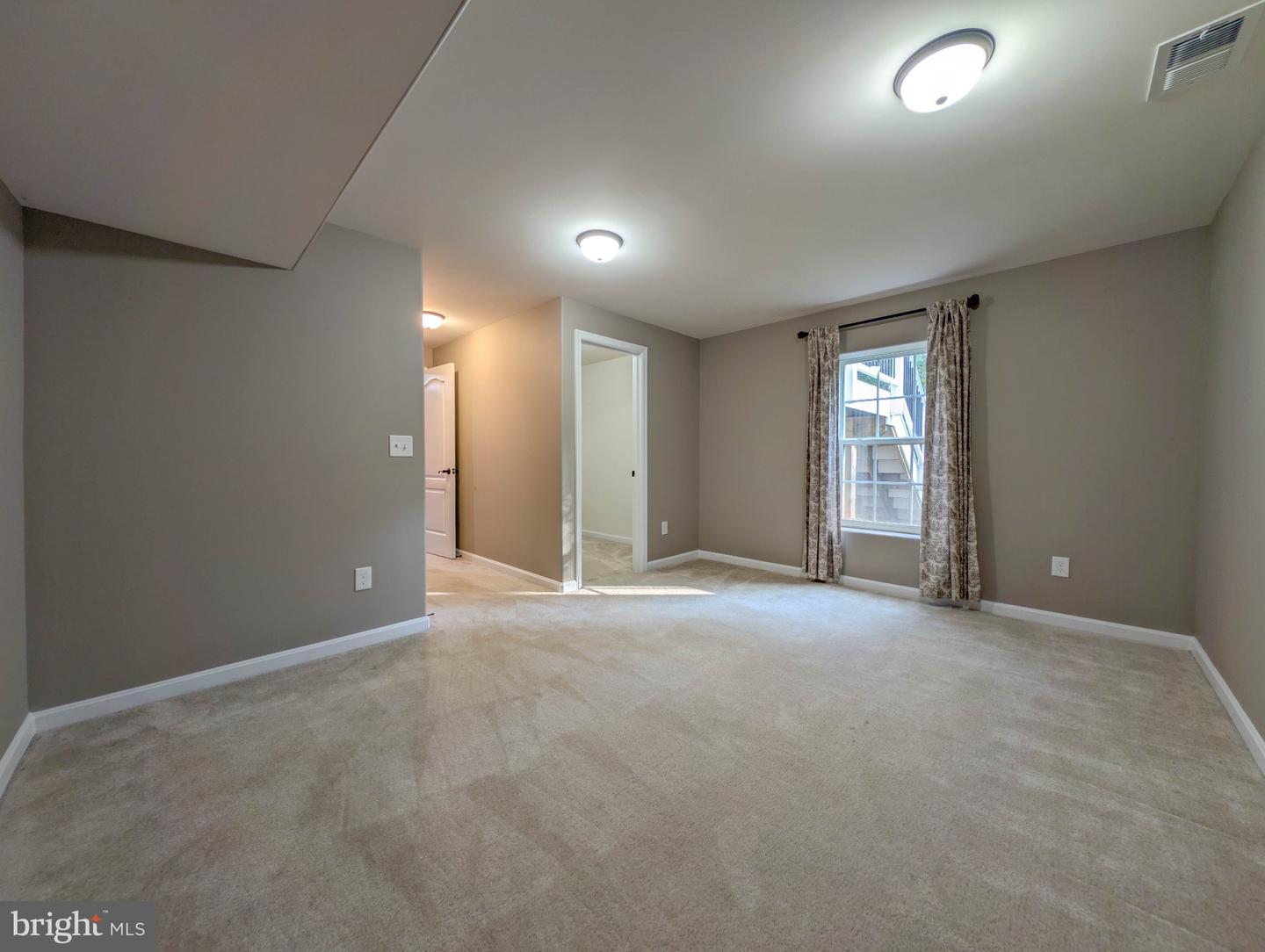 10229 Quartz Ave Property Photo 44