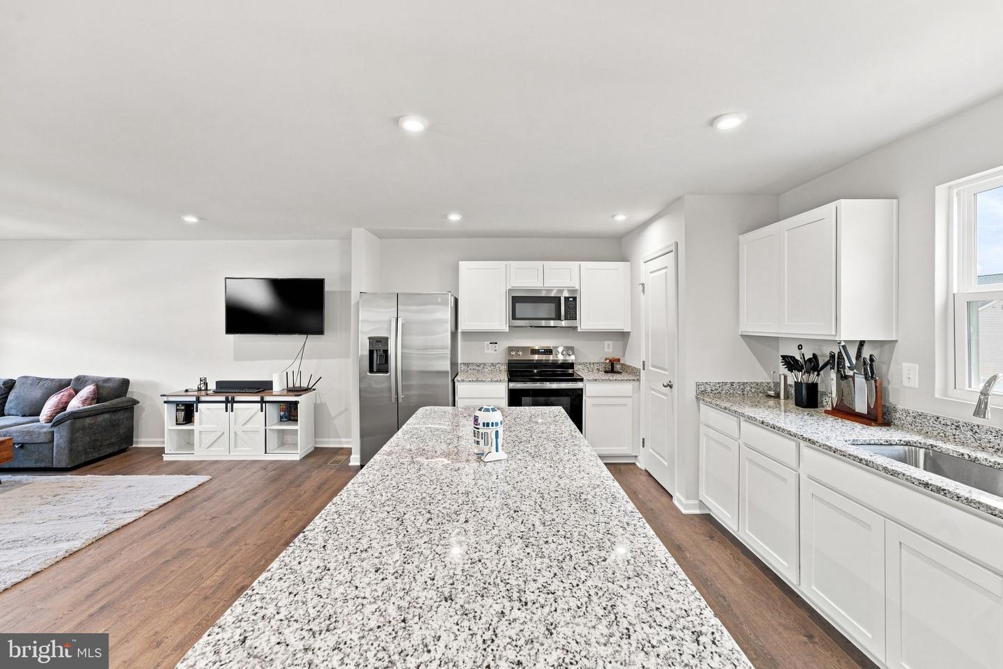 3211 Plum Ln Property Photo 11