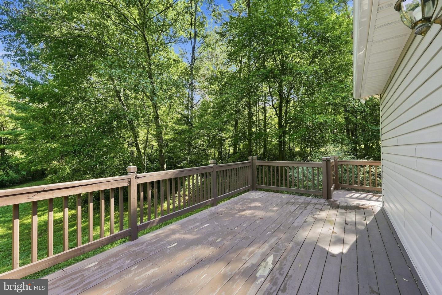 9109 Woodbrook Ln Property Photo 30