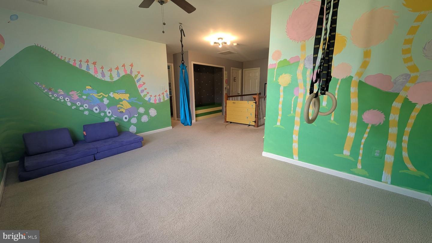 883 Virginia Ave Property Photo 29