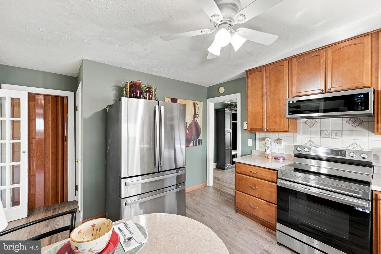 525 First St. Property Photo 10