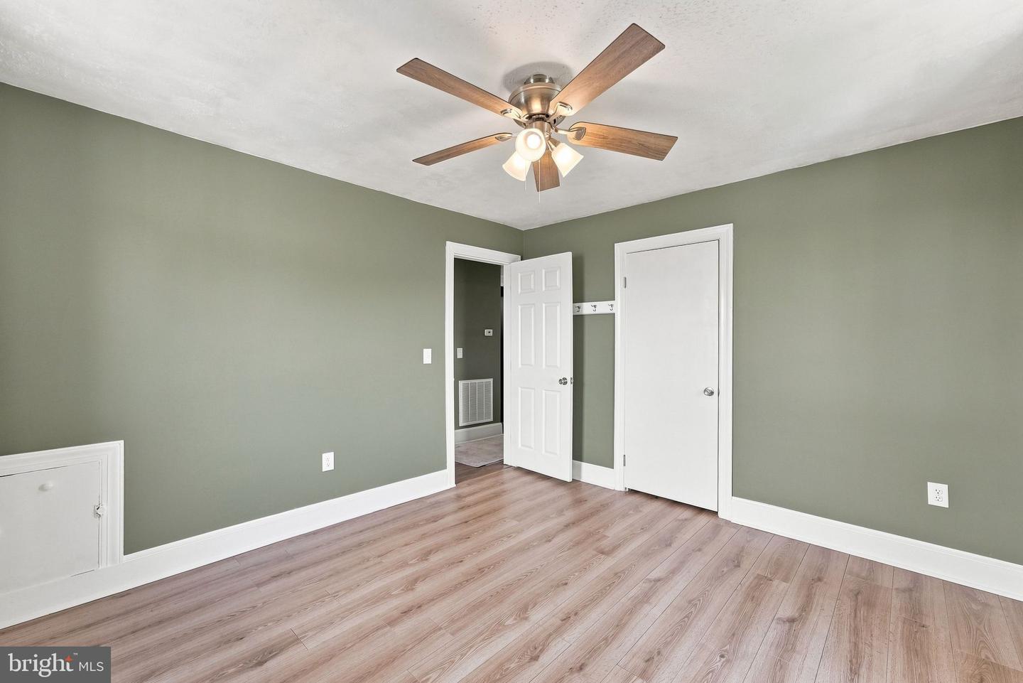 525 First St. Property Photo 17