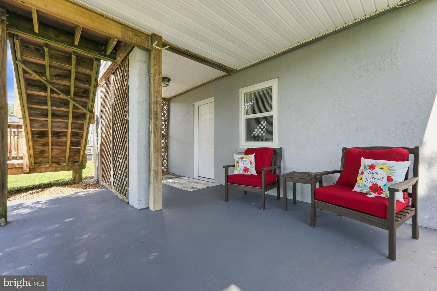 525 First St. Property Photo 37