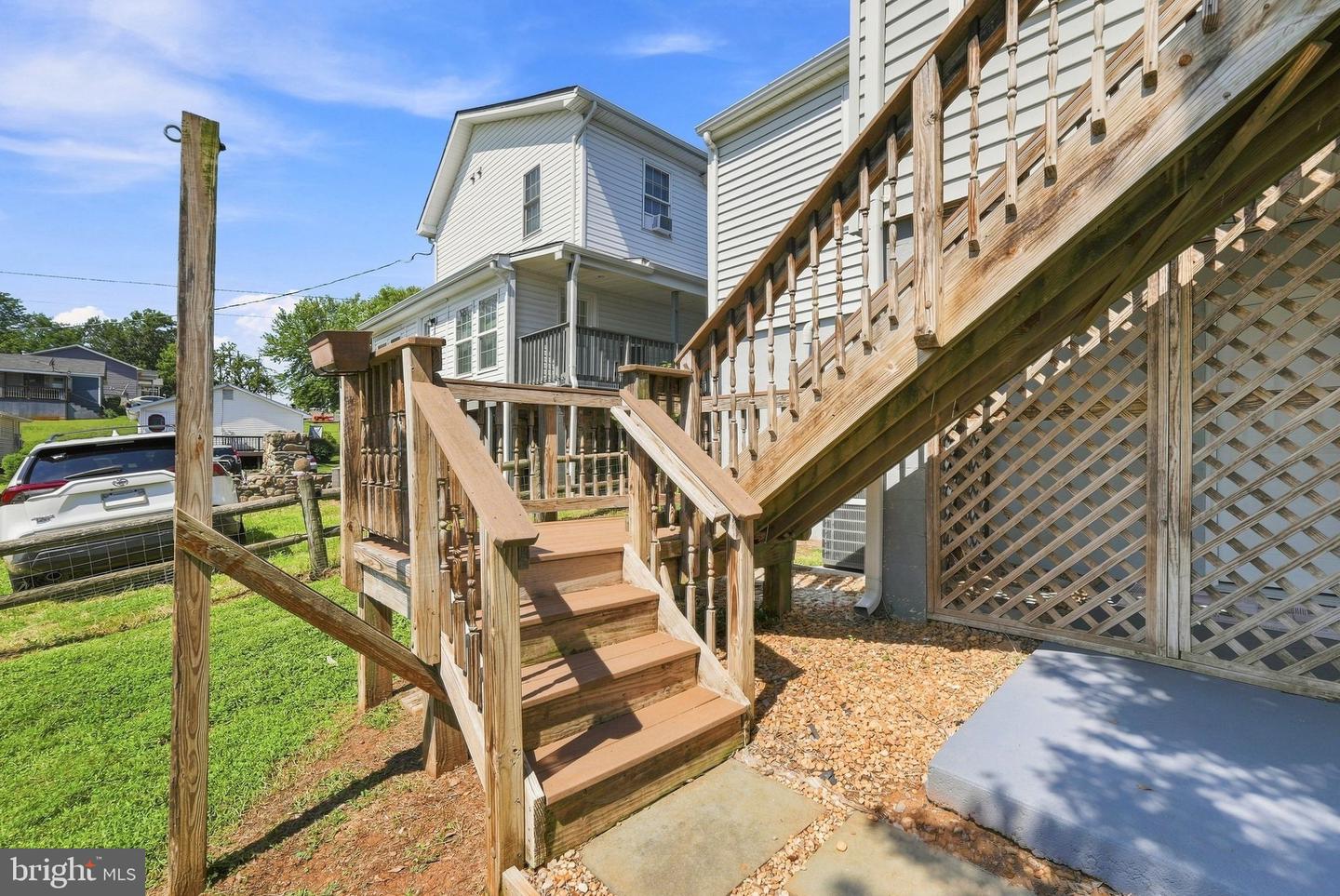 525 First St. Property Photo 45