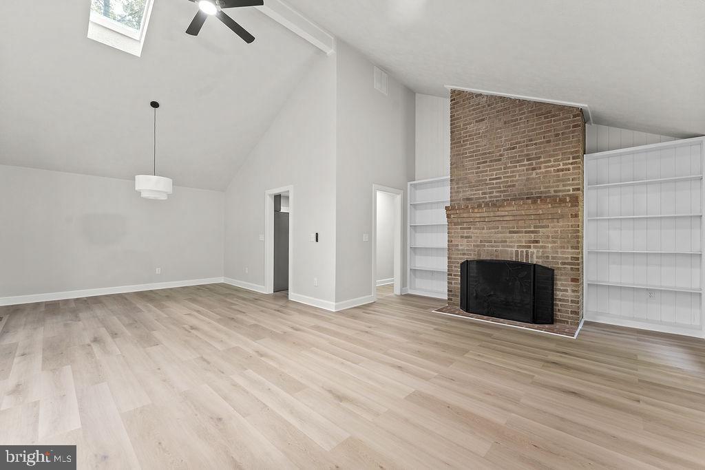 15408 Rillhurst Dr Property Photo 16