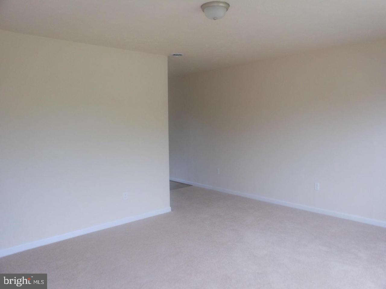 600 Highview Ct Property Photo 7
