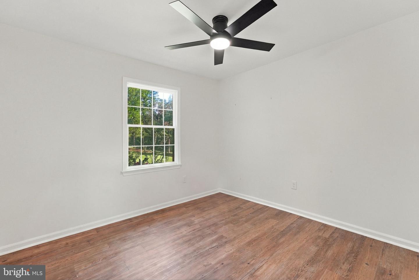 19260 Rolling Hills Dr Property Photo 33