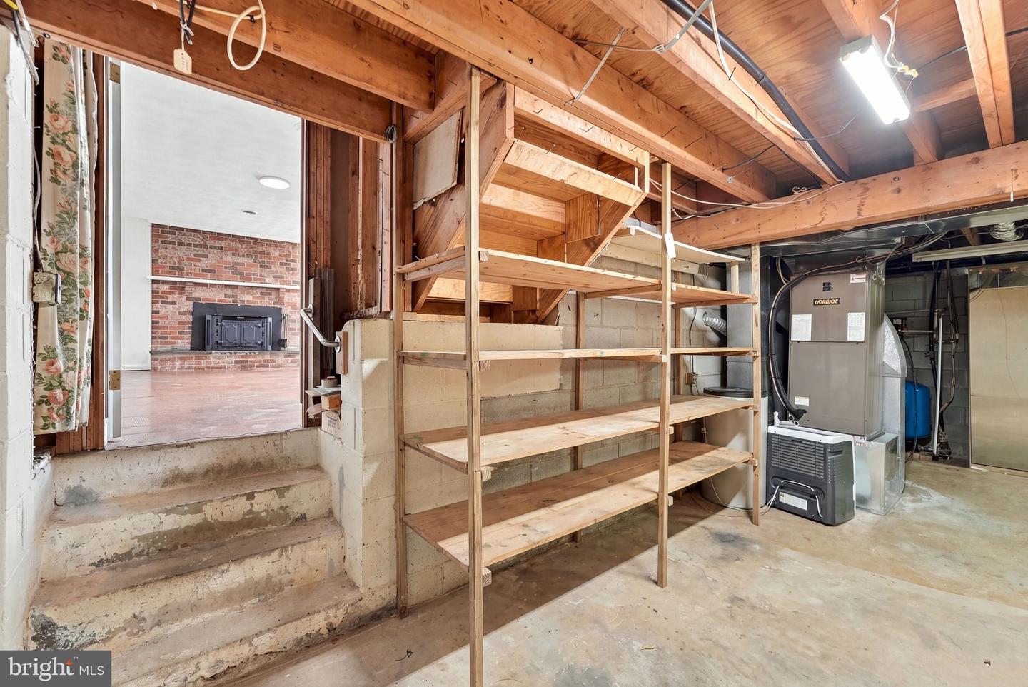 19260 Rolling Hills Dr Property Photo 45