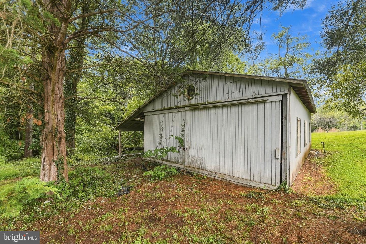 19260 Rolling Hills Dr Property Photo 49
