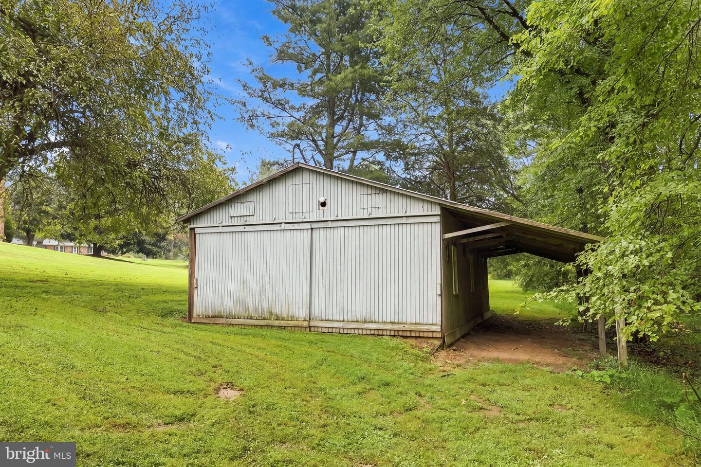 19260 Rolling Hills Dr Property Photo 50