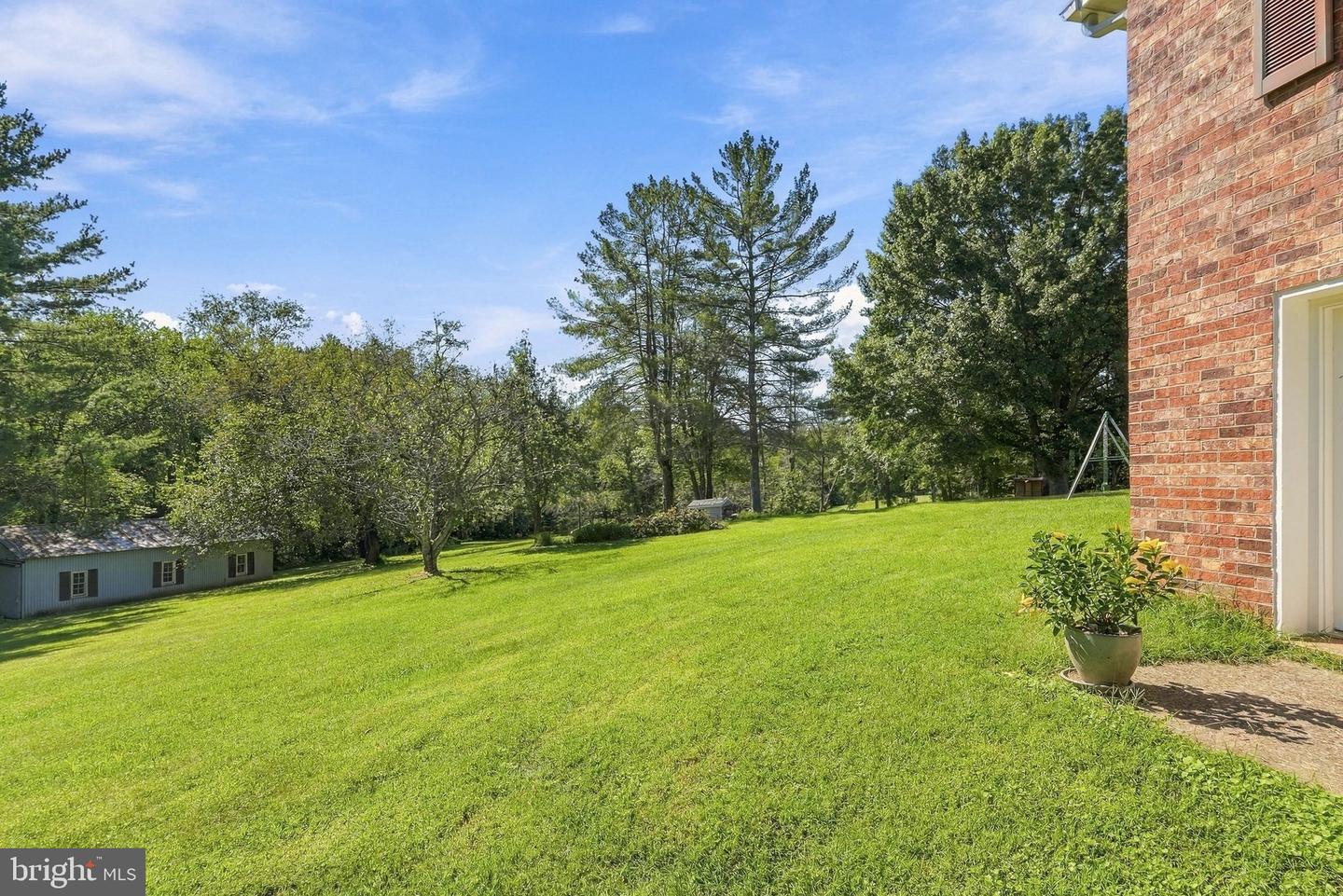 19260 Rolling Hills Dr Property Photo 52