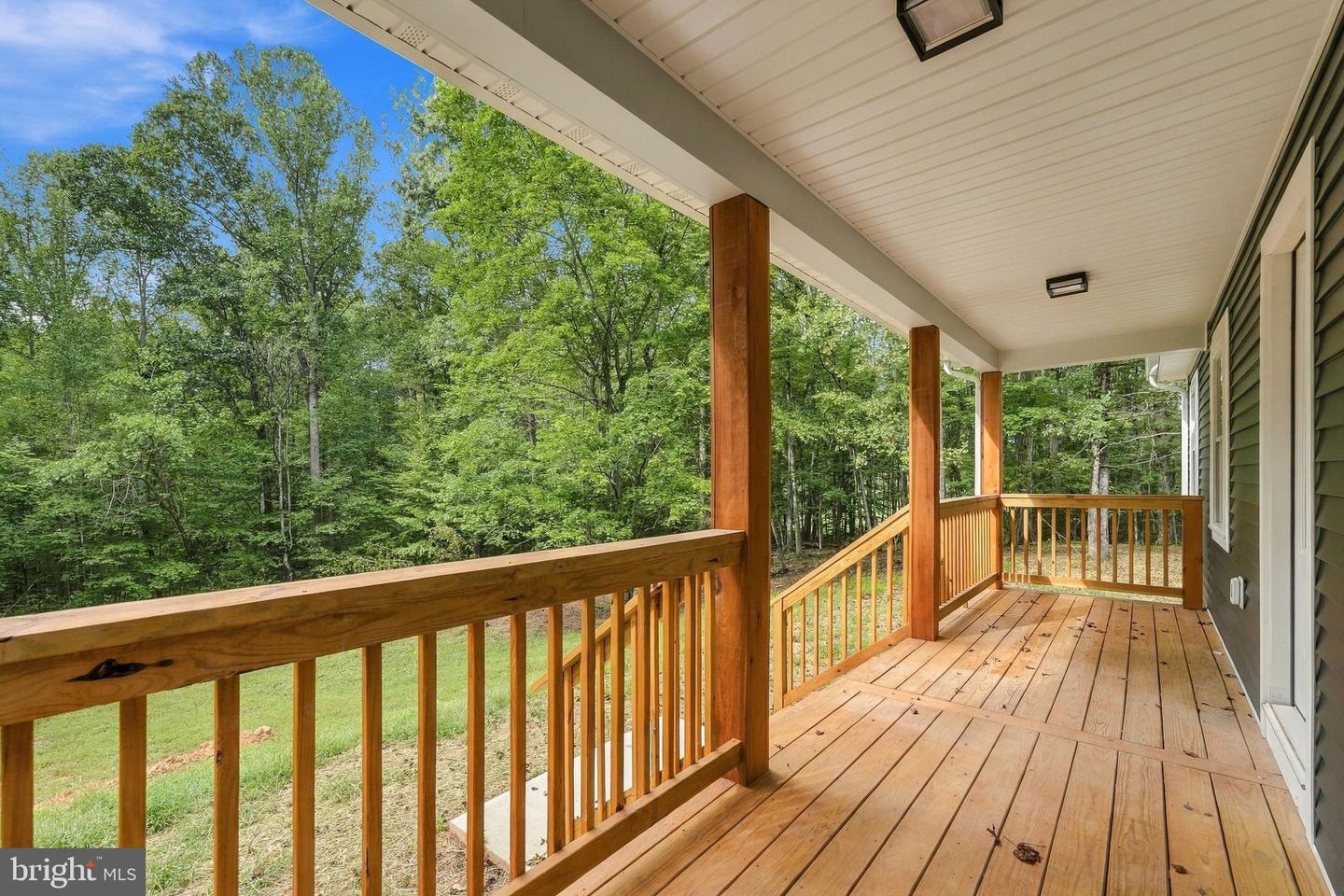 1375 Rose Ln Property Photo 8