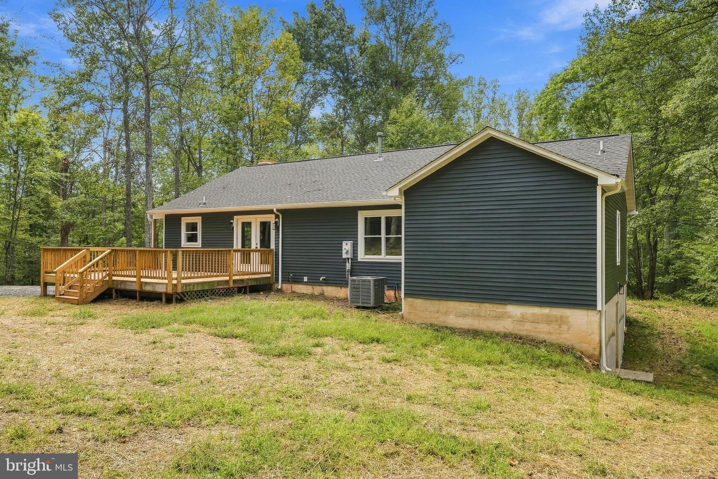 1375 Rose Ln Property Photo 11