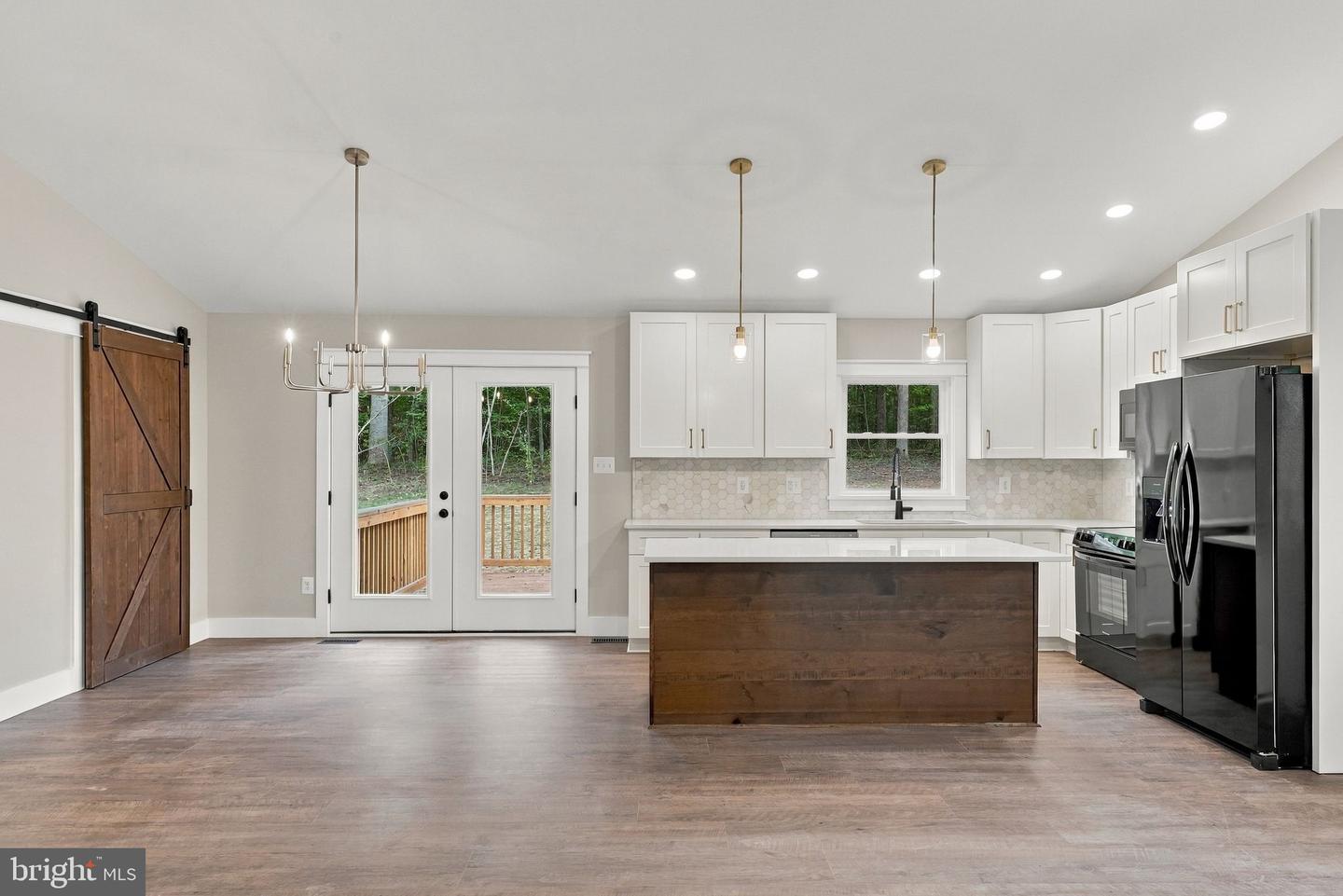 1375 Rose Ln Property Photo 15