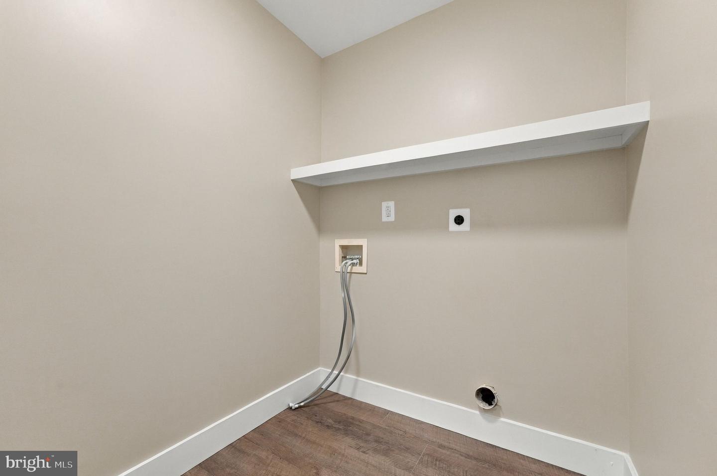1375 Rose Ln Property Photo 53