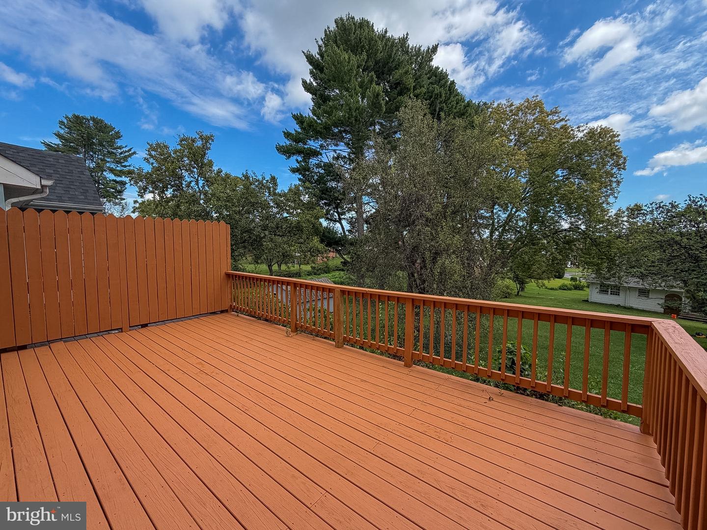 672 Ripplebrook Dr Property Photo 16