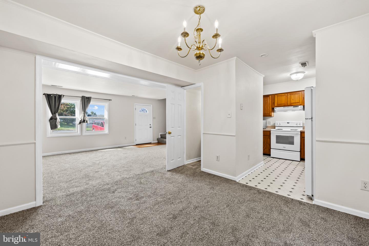 1820 Picadilly Cir Property Photo 6