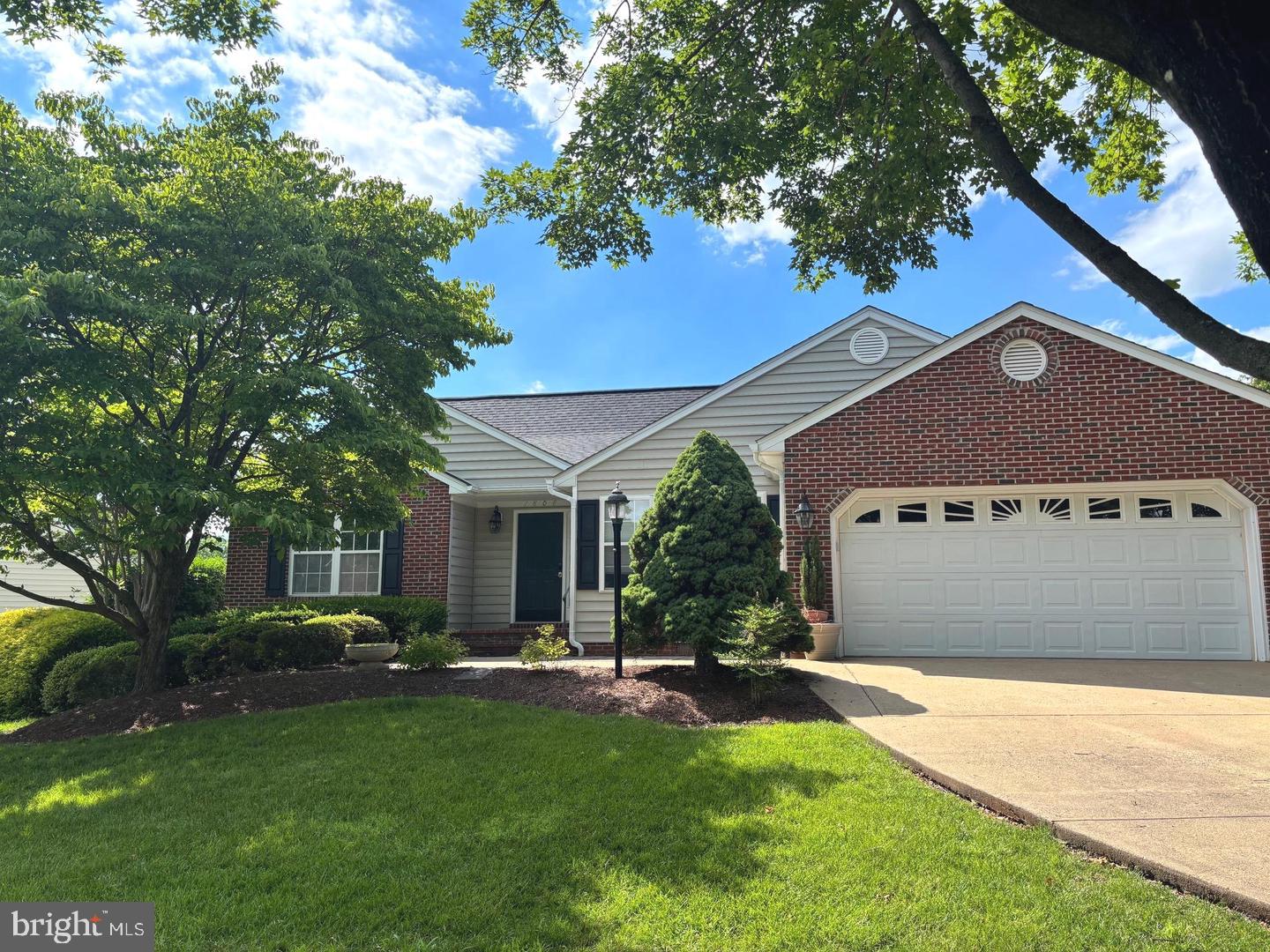 1808 STONEYBROOK LN Property Photo 1