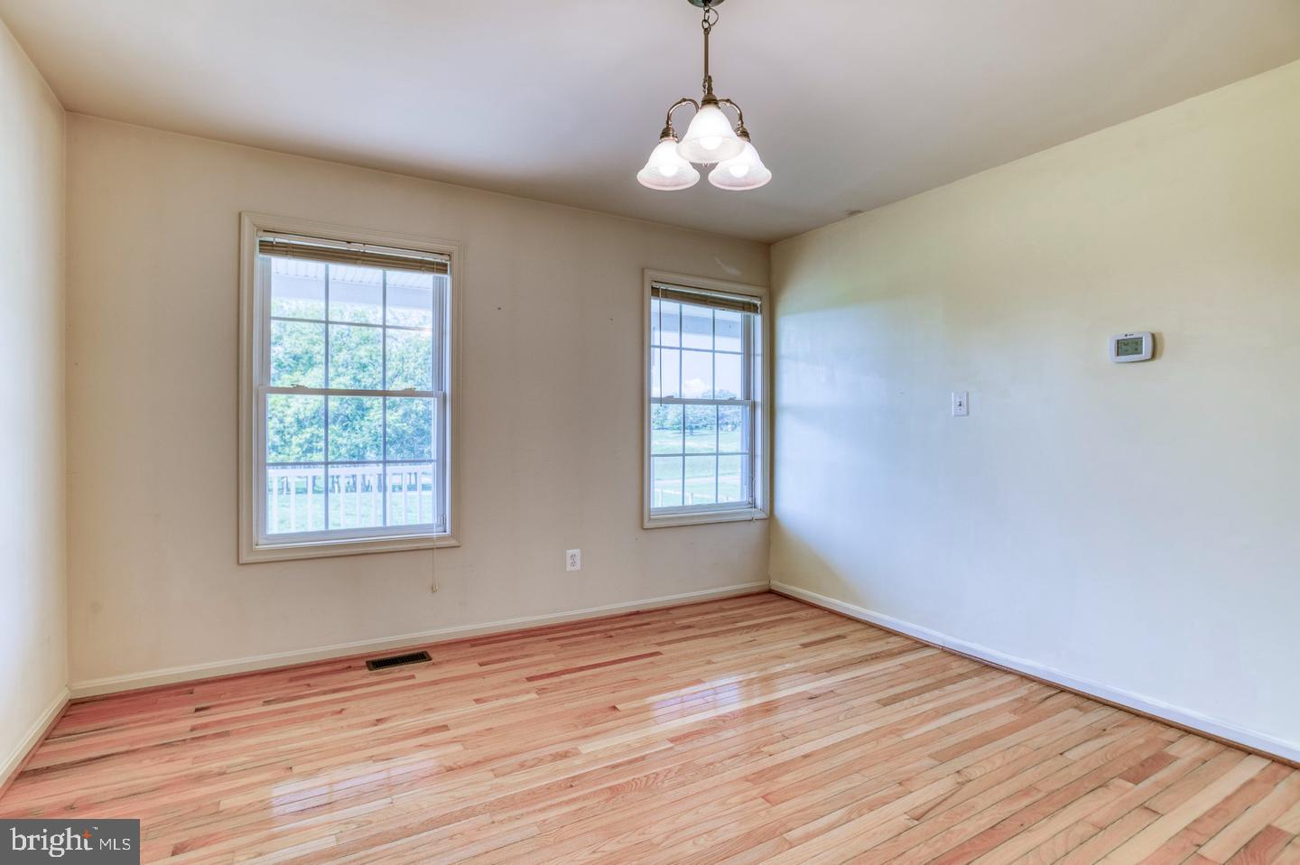 15412 Lake Breeze Ln Property Photo 14