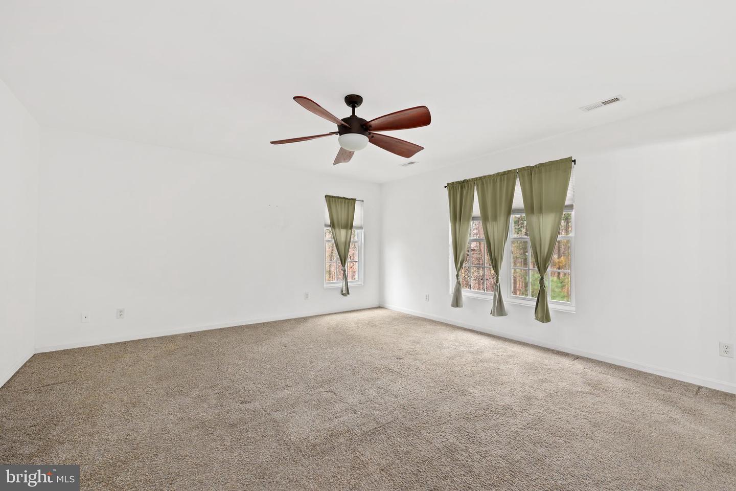 105 Waverly Dr Property Photo 17