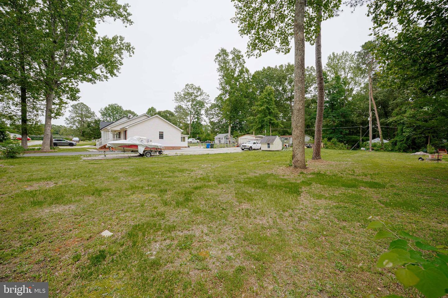 12226 Bristle Cone Ln Property Photo 5