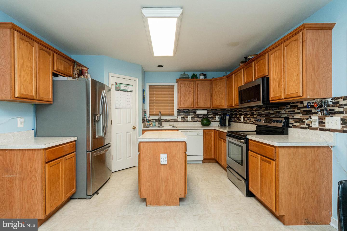 12226 Bristle Cone Ln Property Photo 6