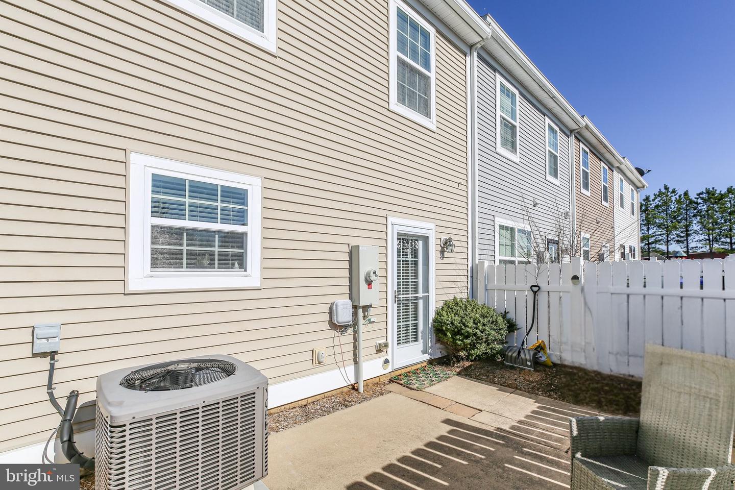 17318 Library Blvd Property Photo 24
