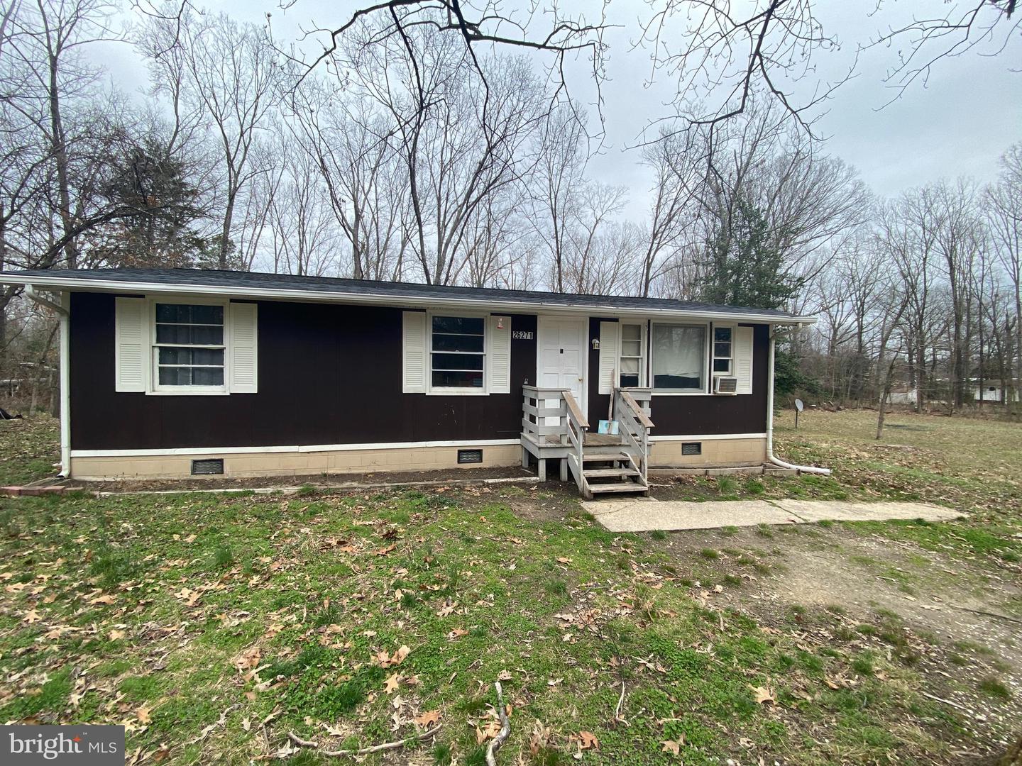 26271 Chaucer St Property Photo