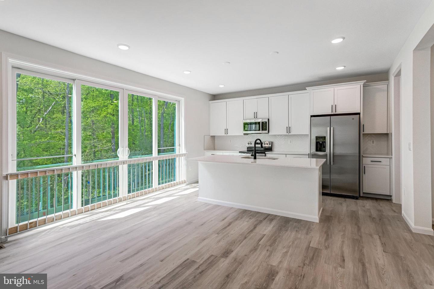 7122 Braxton Ct Property Photo 11