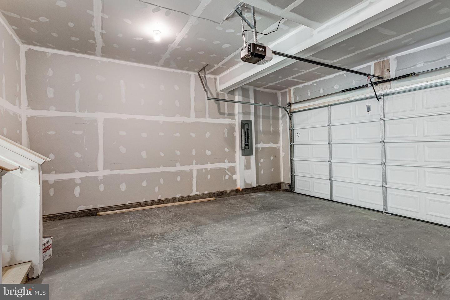 7122 Braxton Ct Property Photo 15