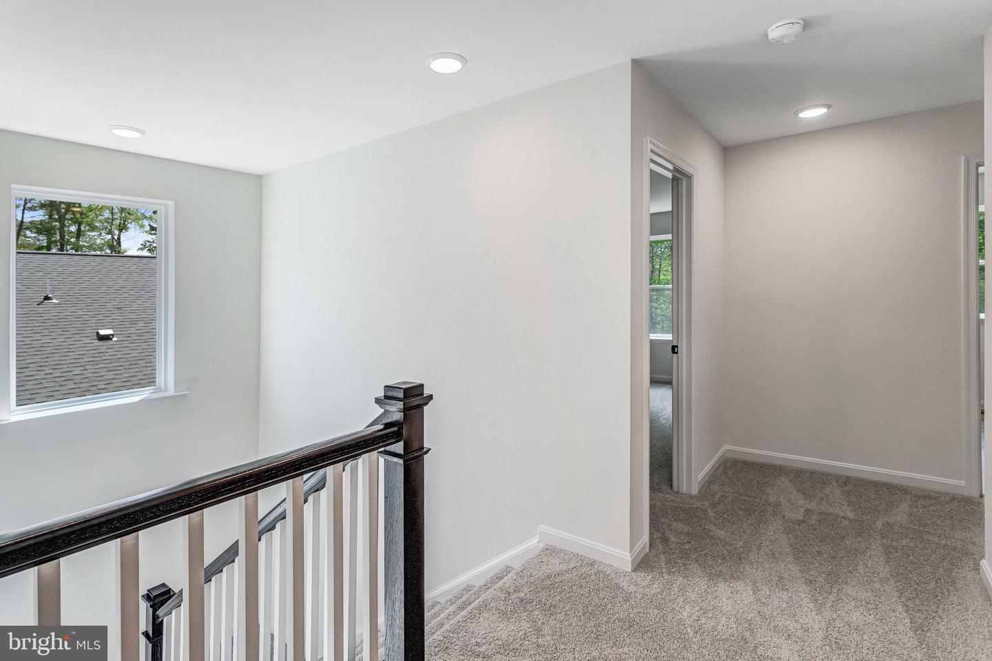 7122 Braxton Ct Property Photo 16