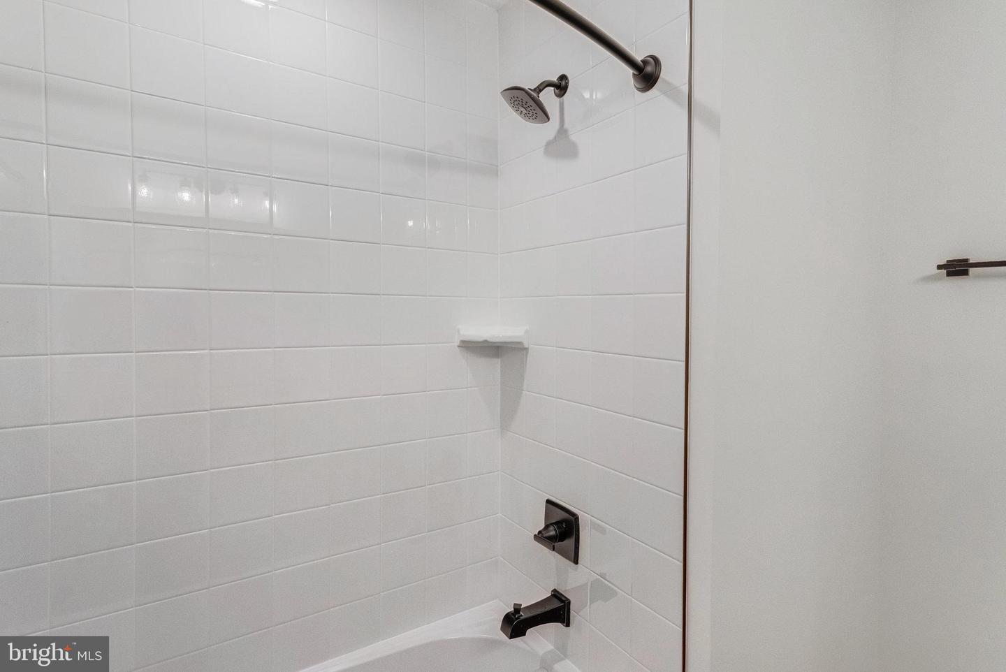 7122 Braxton Ct Property Photo 28