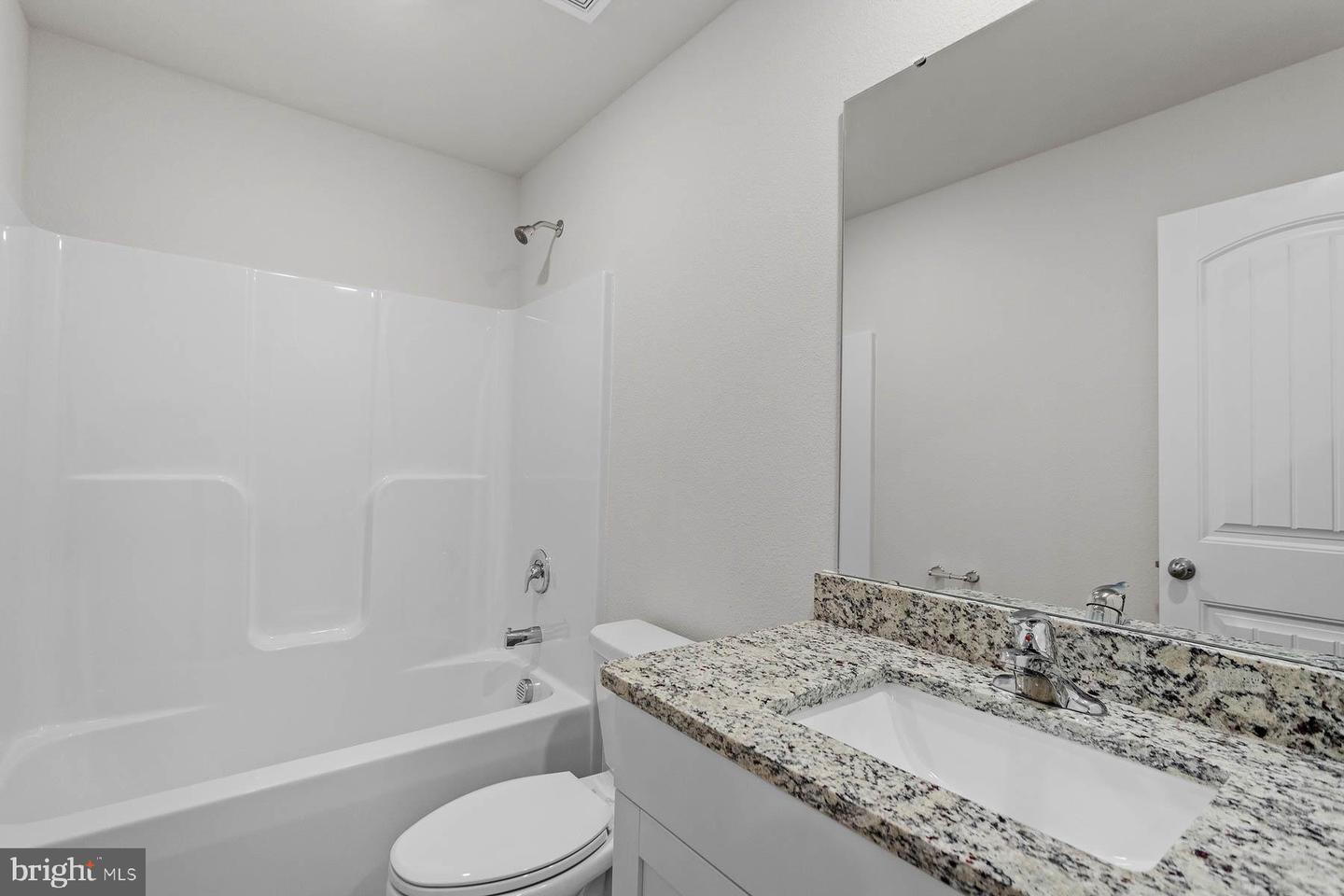 17122 J Shelby Guss Way Property Photo 9