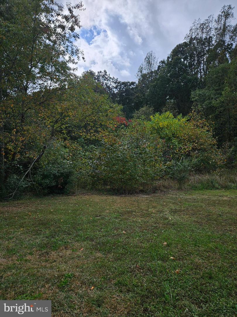 15494 Chester Ln Property Photo