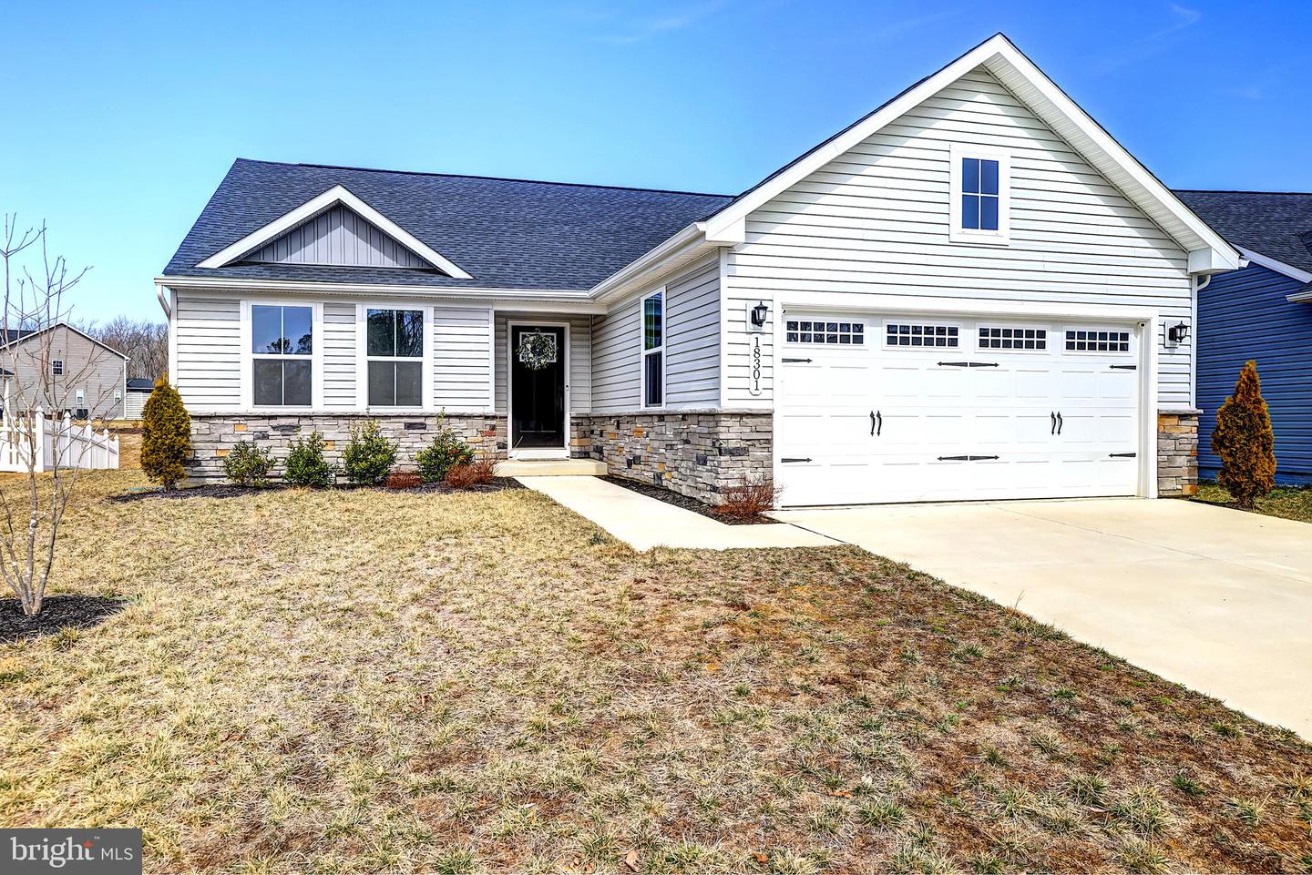 18301 Signature Way Property Photo