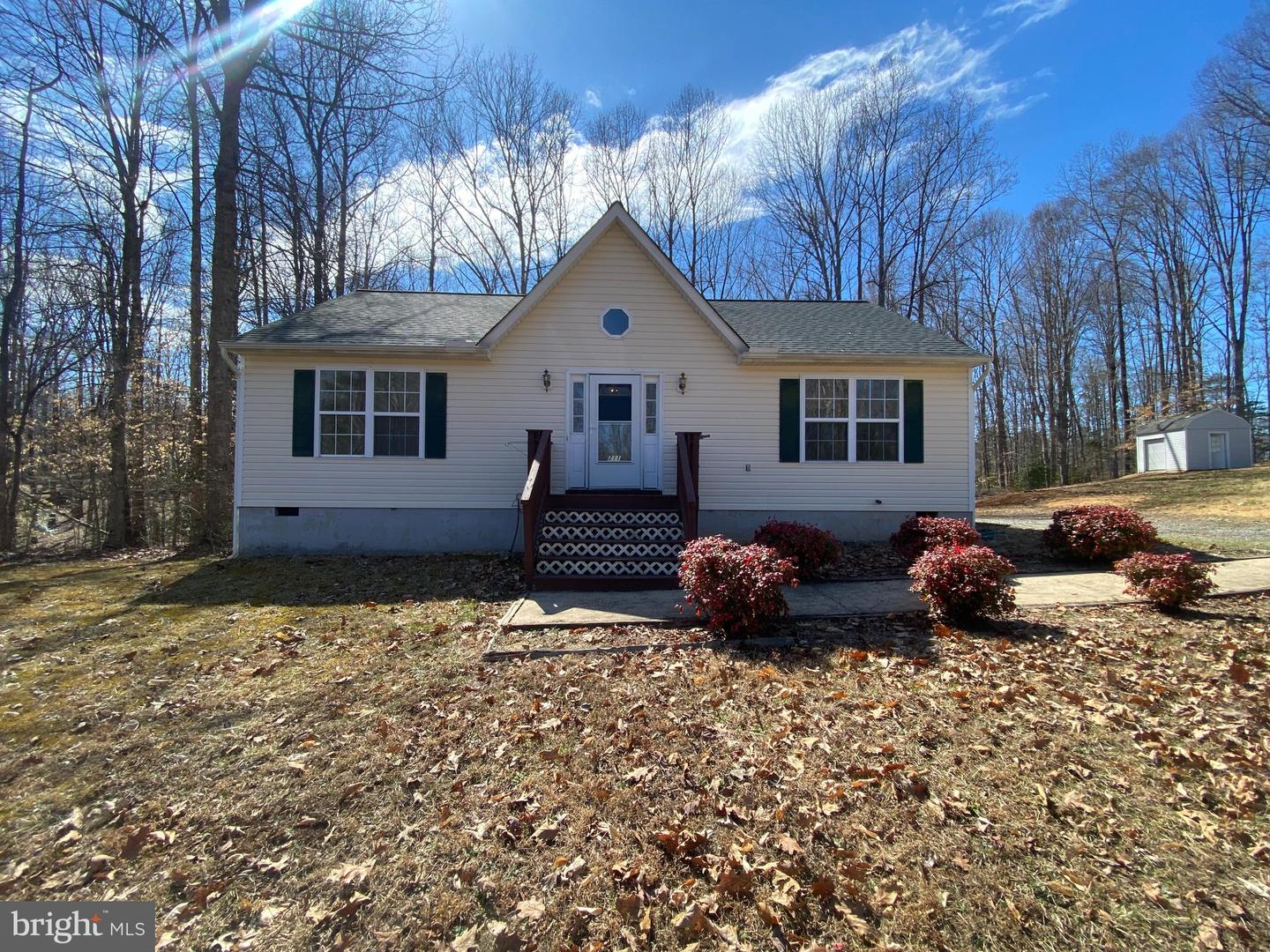 211 Cedar Ridge Dr Property Photo