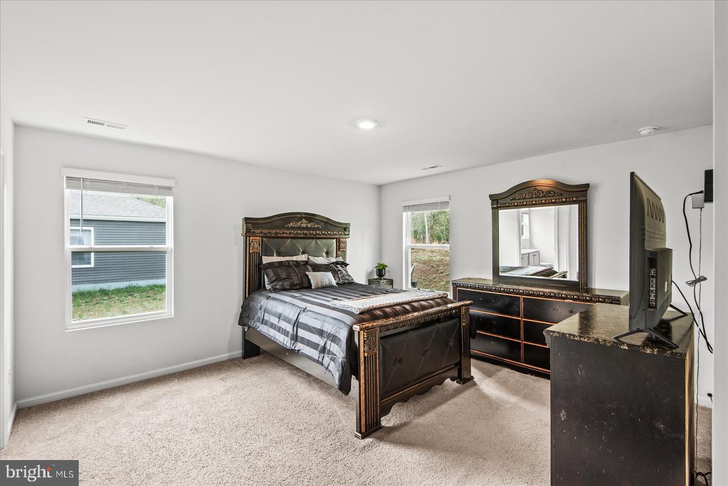 18099 Coolidge Ln Property Photo 14