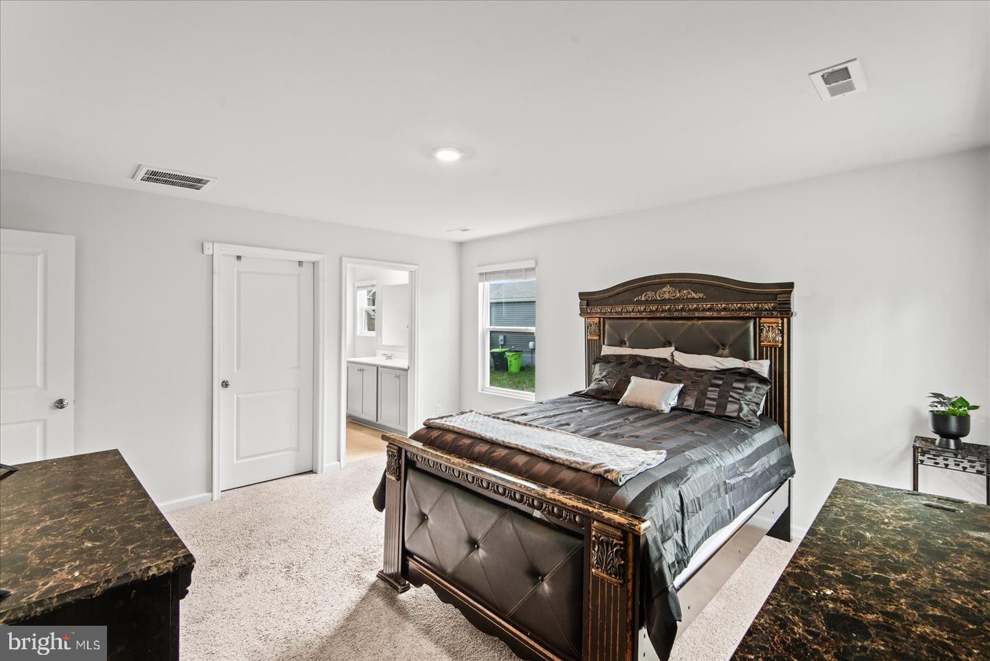 18099 Coolidge Ln Property Photo 15